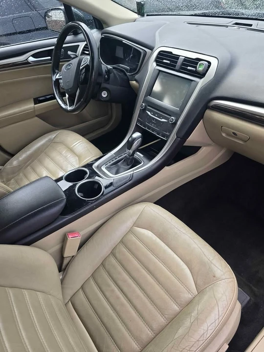 2013 Ford Fusion 2nd Gen - Image 10 of 10