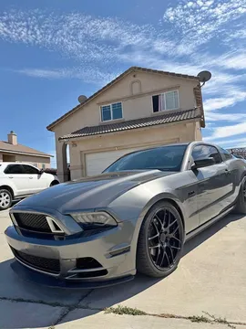 2013 Ford Mustang GT Premium