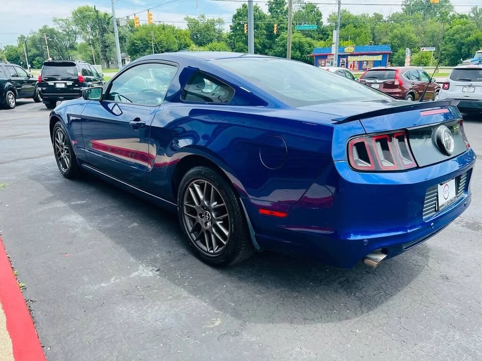 2013 Ford S197 Mustang - Image 6 of 16
