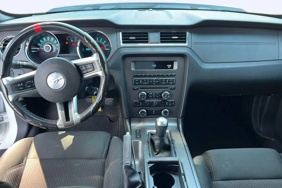 2013 Ford S197 Mustang - Image 14 of 19