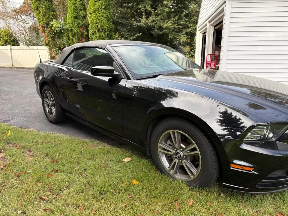 2013 Ford S197 Mustang - Image 6 of 8