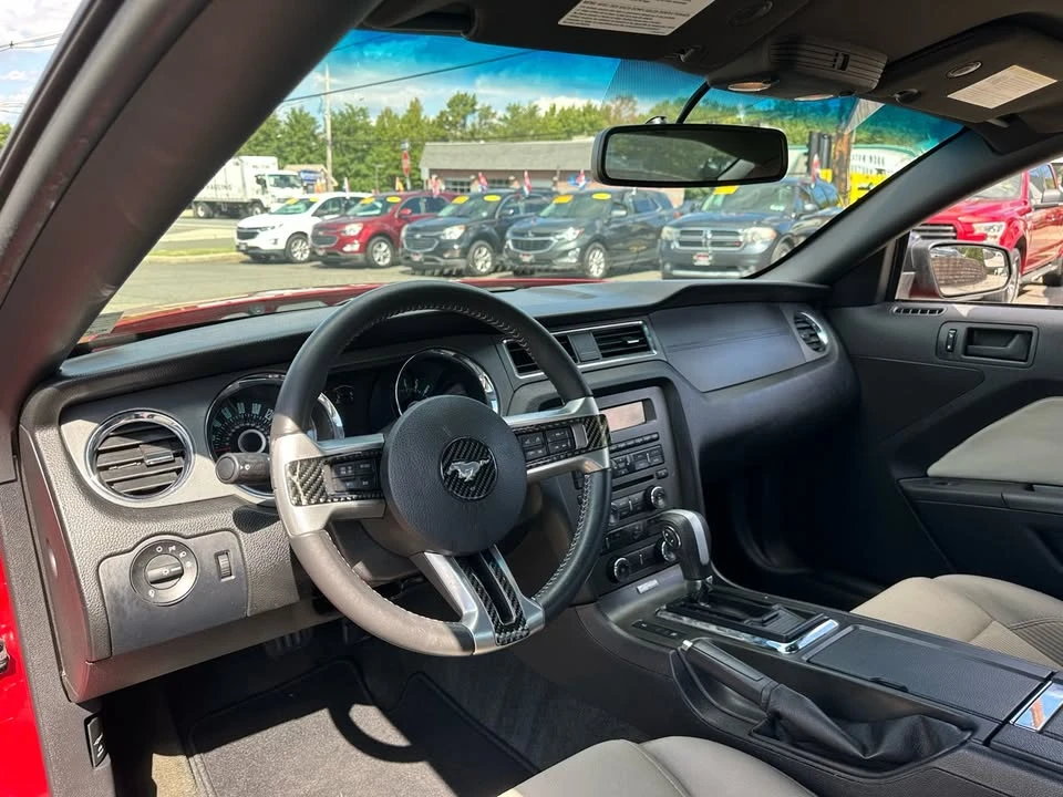 2013 Ford S197 Mustang - Image 12 of 19