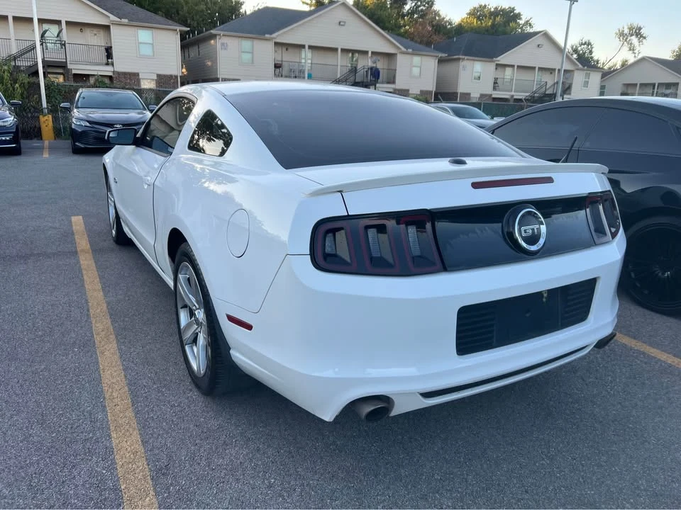 2013 Ford S197 Mustang - Image 5 of 12