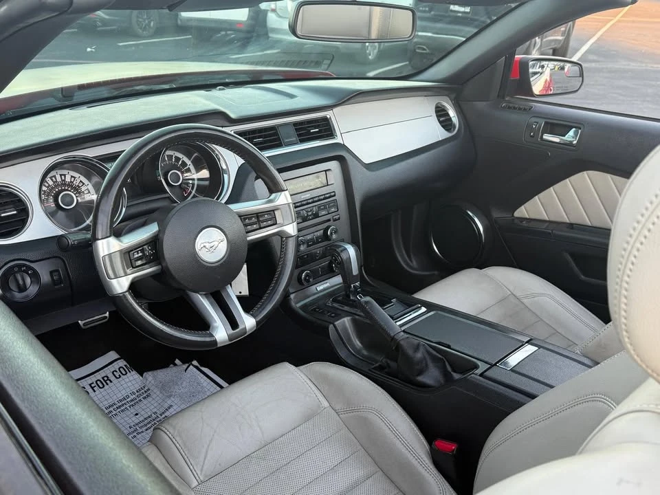 2013 Ford S197 Mustang - Image 10 of 14