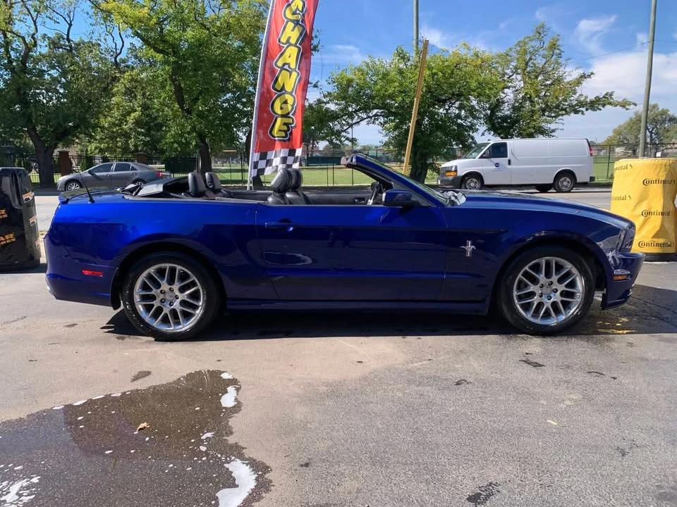 2013 Ford S197 Mustang - Image 5 of 13