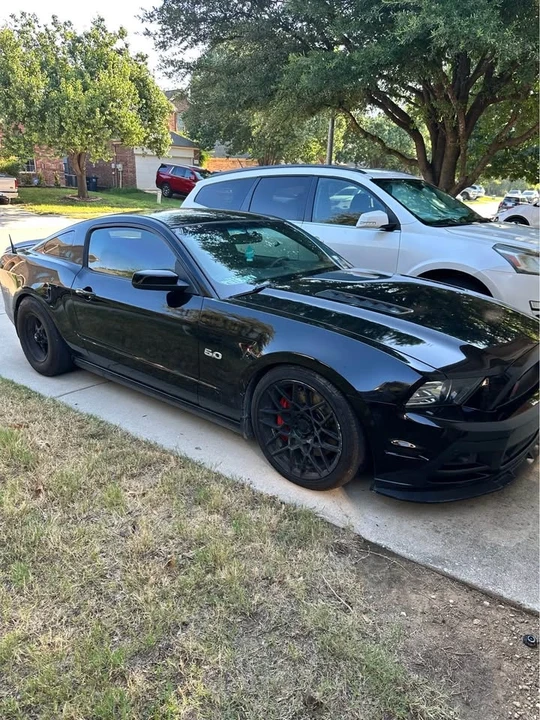 2013 Ford S197 Mustang - Image 3 of 13