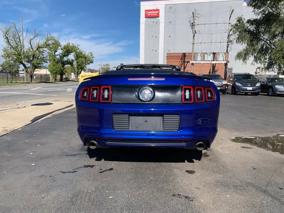 2013 Ford S197 Mustang - Image 4 of 13