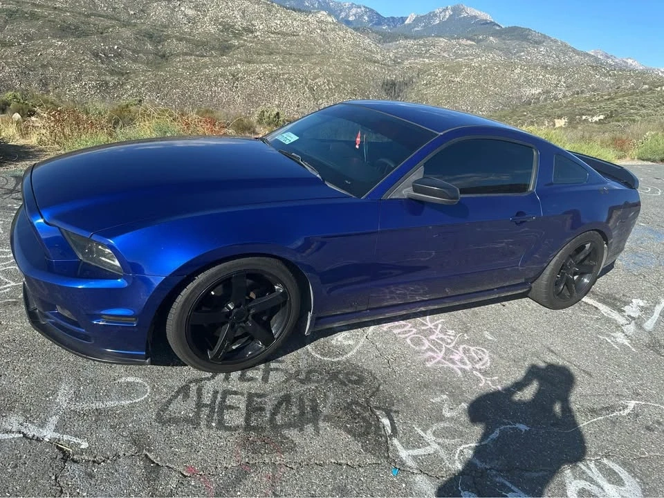 2013 Ford S197 Mustang - Image 2 of 8