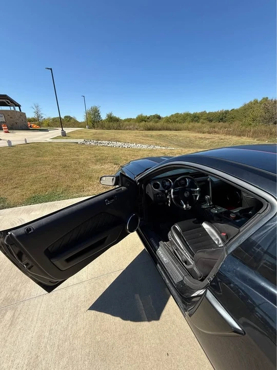 2013 Ford S197 Mustang - Image 8 of 14