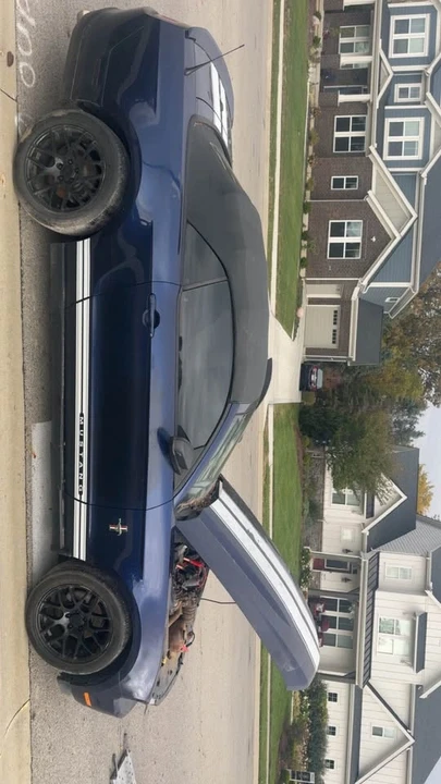 2013 Ford S197 Mustang - Image 2 of 4