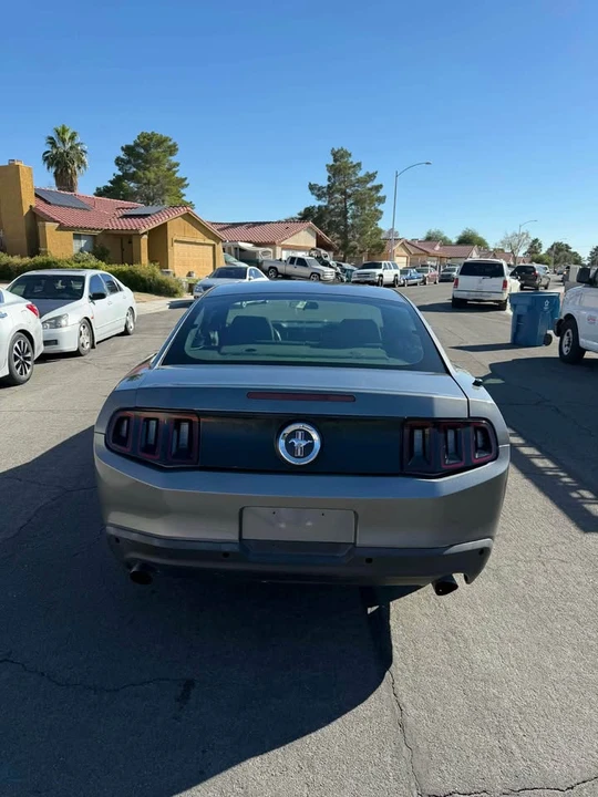 2013 Ford S197 Mustang - Image 2 of 5