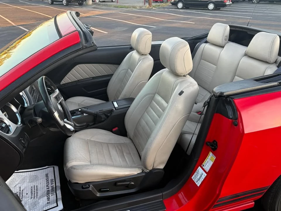 2013 Ford S197 Mustang - Image 11 of 14