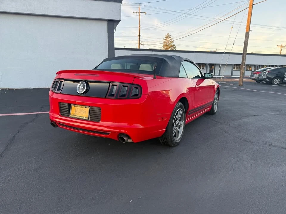 2013 Ford S197 Mustang - Image 7 of 14