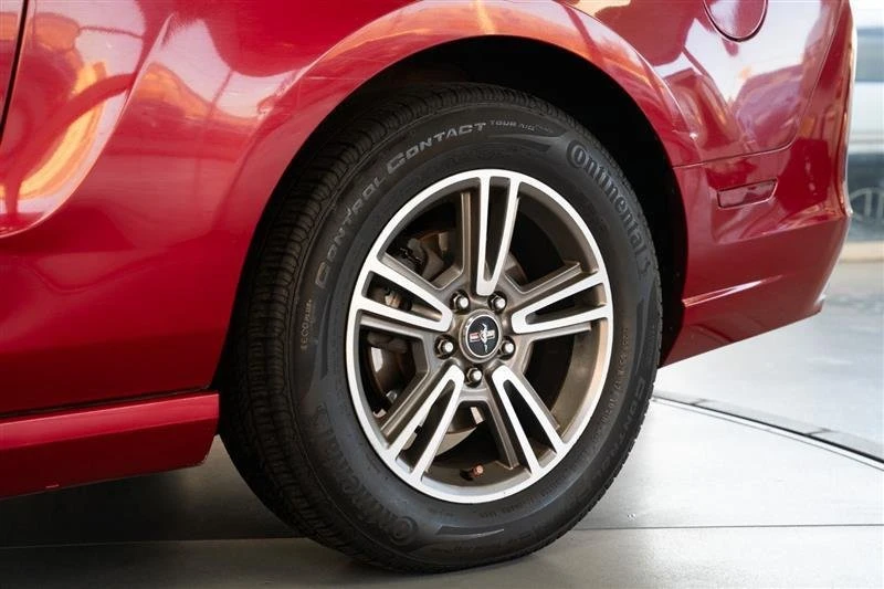 2013 Ford S197 Mustang - Image 5 of 18