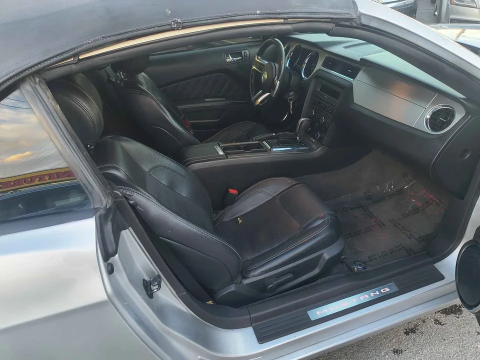 2013 Ford S197 Mustang - Image 8 of 8