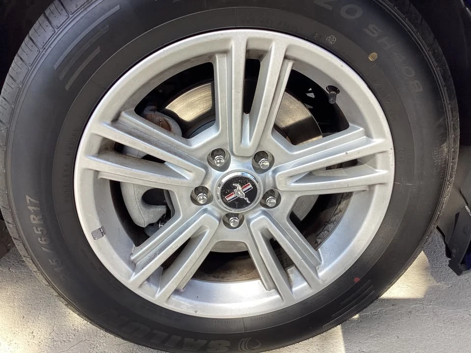 2013 Ford S197 Mustang - Image 7 of 20