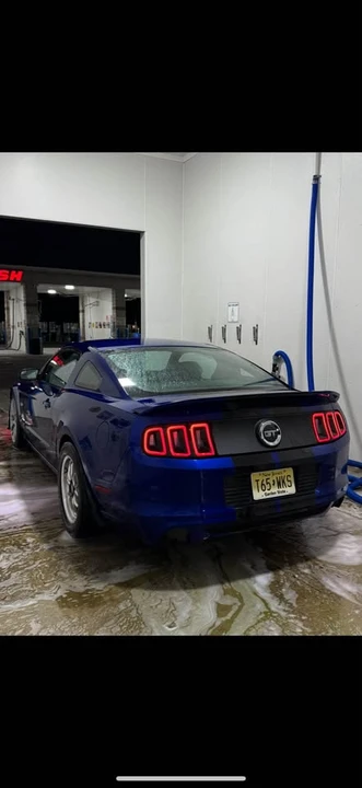2013 Ford S197 Mustang - Image 2 of 10