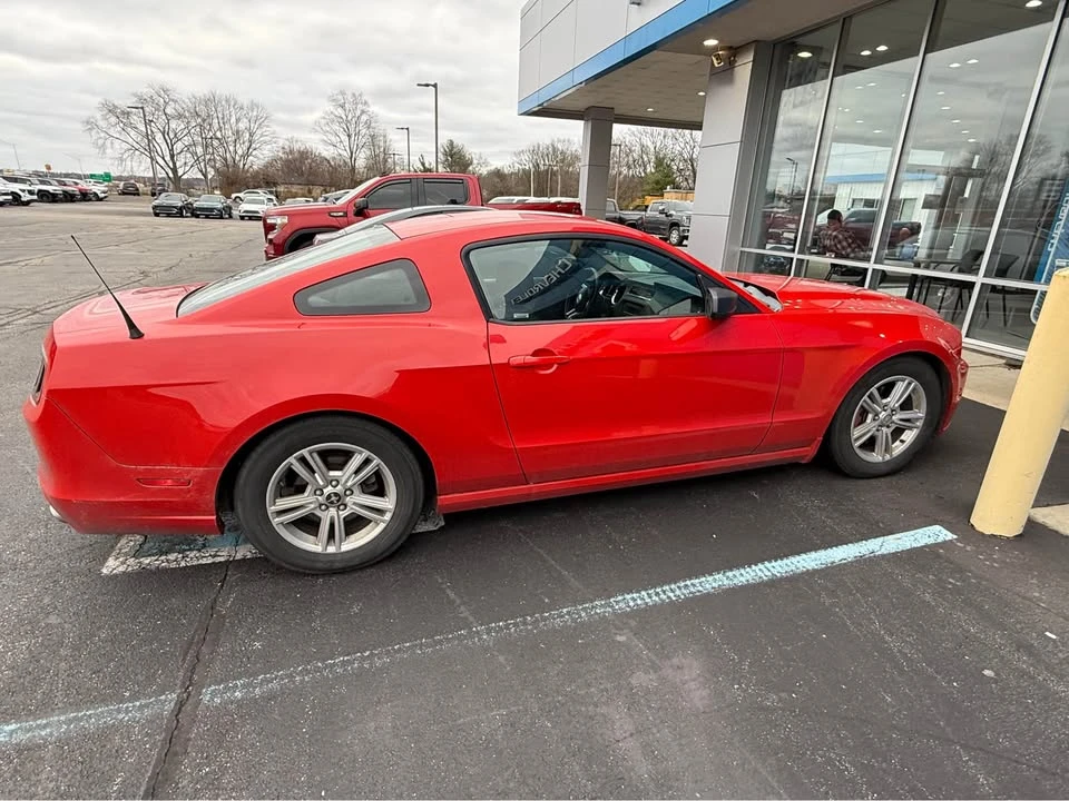 2013 Ford S197 Mustang - Image 2 of 5