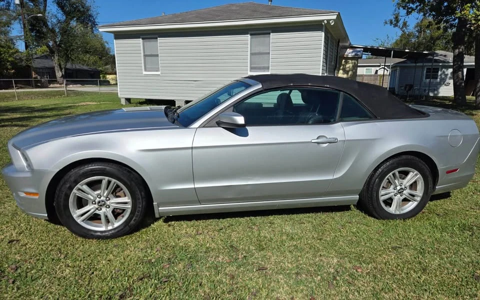 2013 Ford S197 Mustang - Image 16 of 19