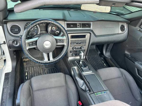 2013 Ford S197 Mustang - Image 9 of 11