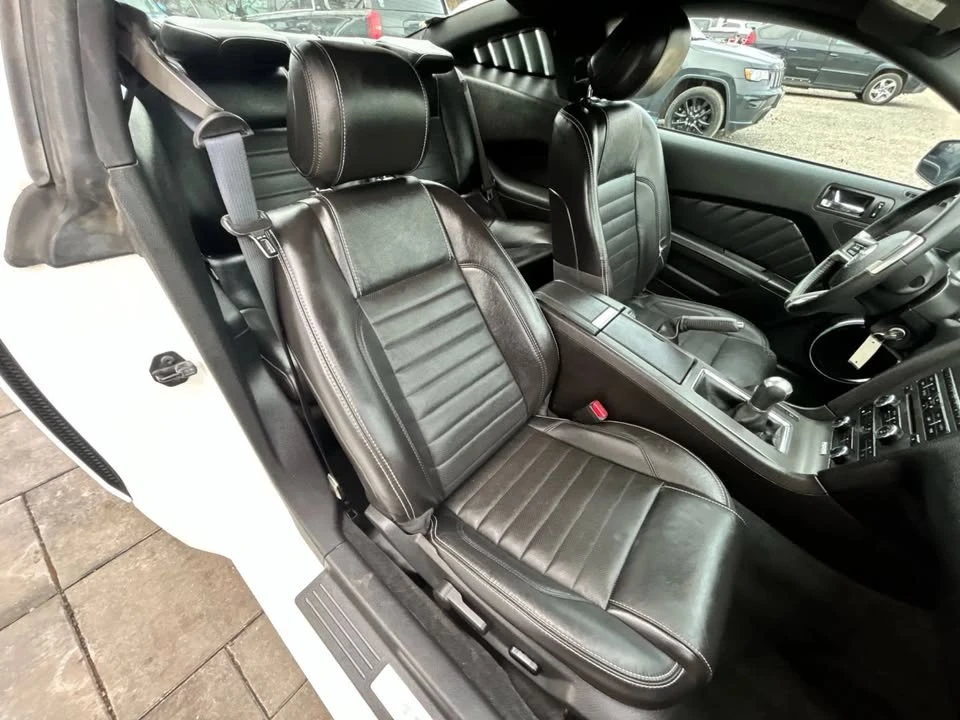 2013 Ford S197 Mustang - Image 13 of 15