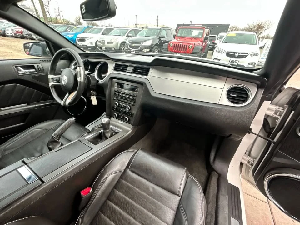 2013 Ford S197 Mustang - Image 14 of 15
