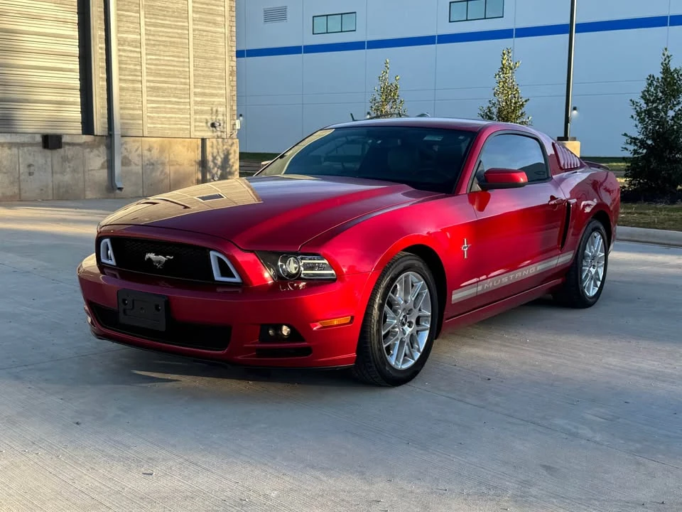 2013 Ford S197 Mustang - Image 3 of 20