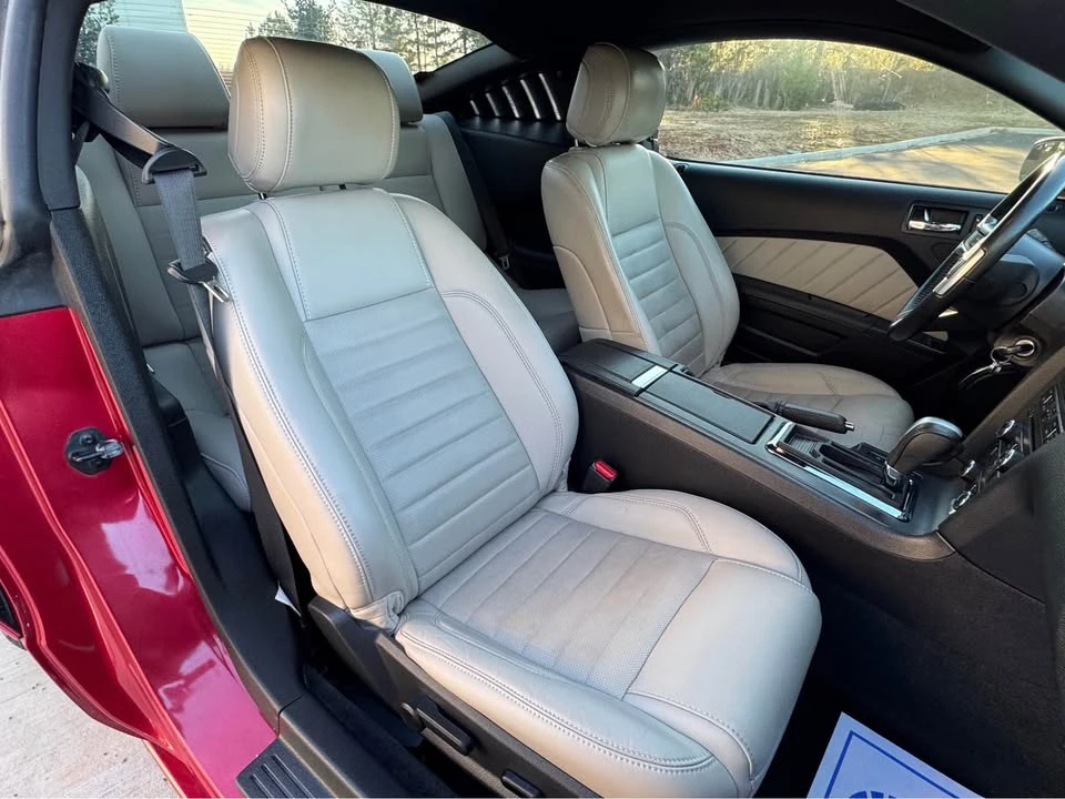 2013 Ford S197 Mustang - Image 16 of 20