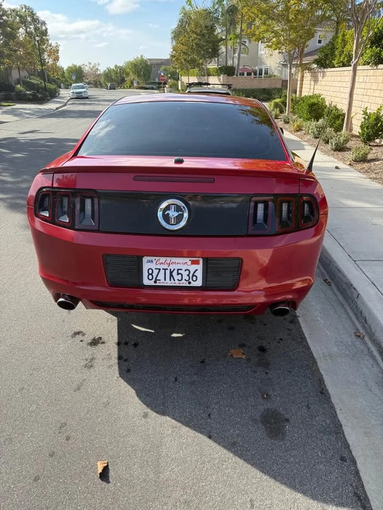 2013 Ford S197 Mustang - Image 2 of 7