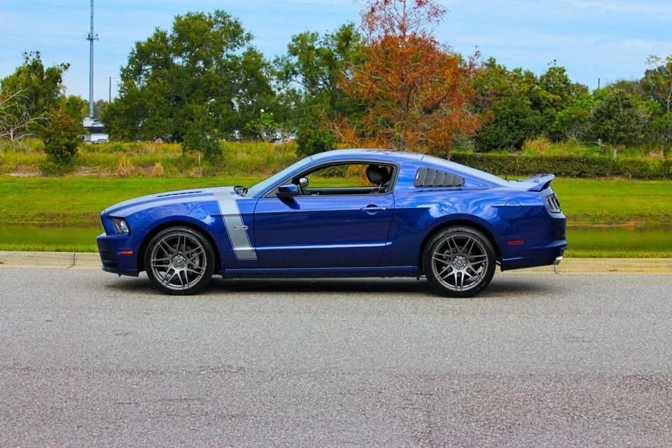 2013 Ford S197 Mustang - Image 2 of 20
