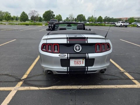 2013 Ford S197 Mustang - Image 4 of 13