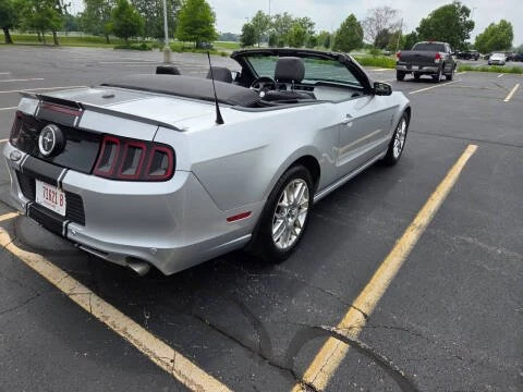 2013 Ford S197 Mustang - Image 5 of 13