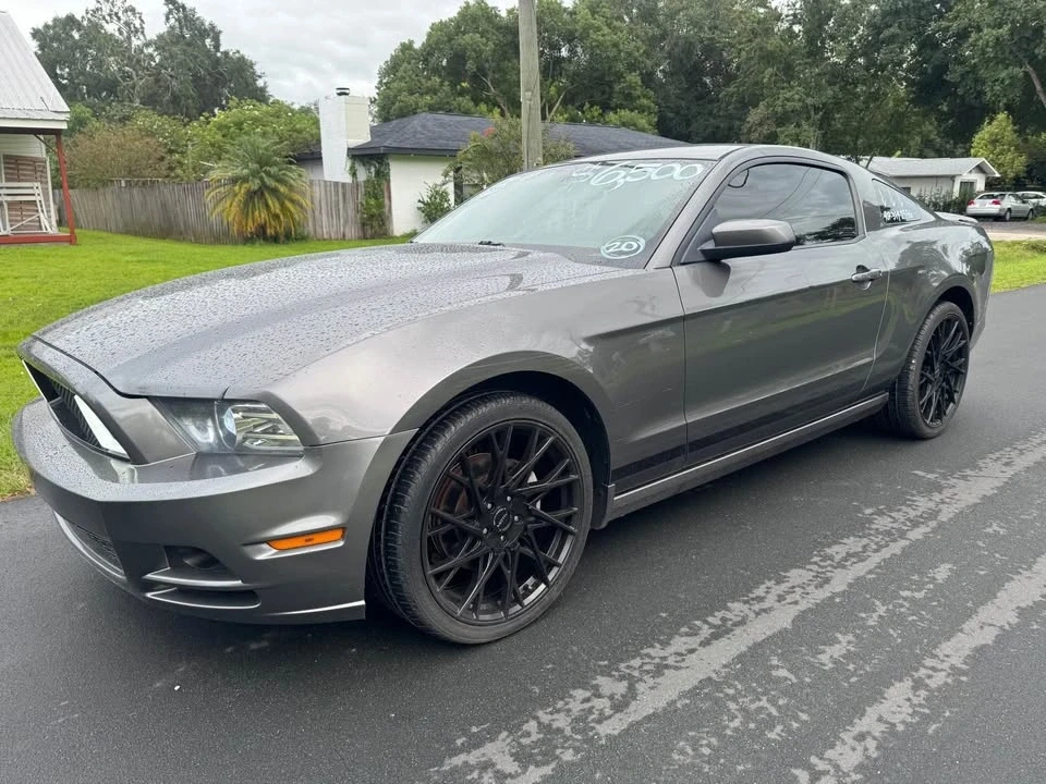 2013 Ford S197 Mustang - Image 6 of 13