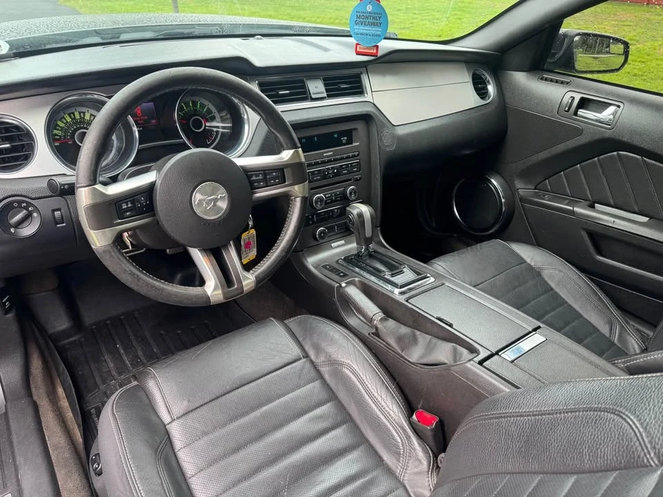 2013 Ford S197 Mustang - Image 11 of 13