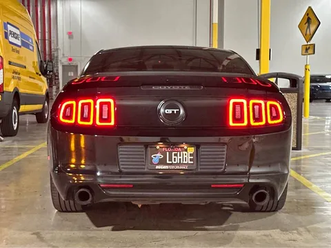 2013 Ford Mustang V6