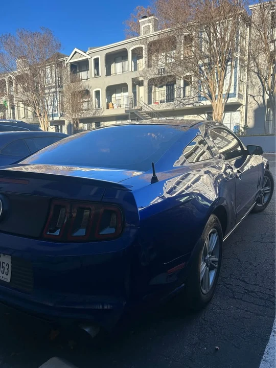 2013 Ford S197 Mustang - Image 5 of 7