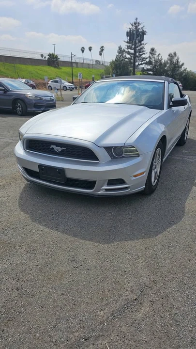 2013 Ford S197 Mustang - Image 9 of 15