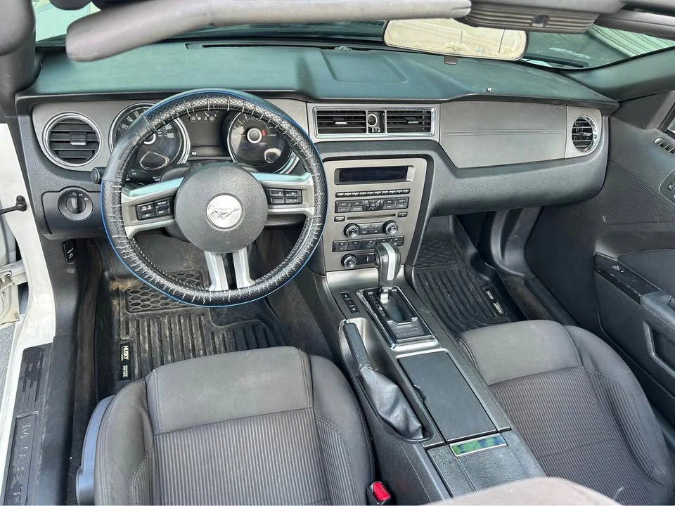 2013 Ford S197 Mustang - Image 9 of 12