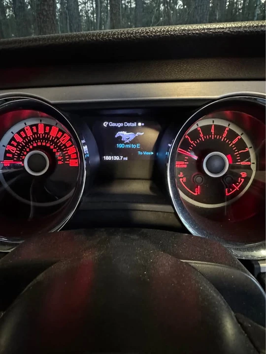 2013 Ford S197 Mustang - Image 7 of 10