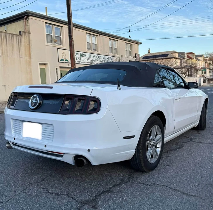2013 Ford S197 Mustang - Image 3 of 14
