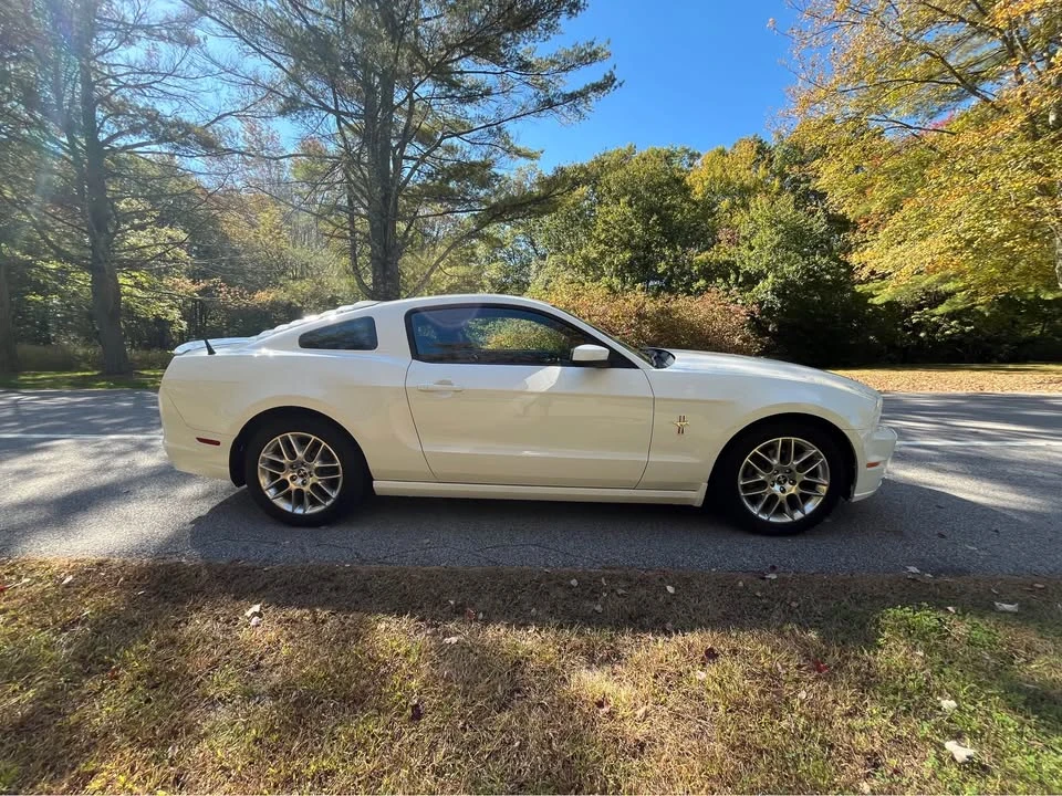 2013 Ford S197 Mustang - Image 7 of 15