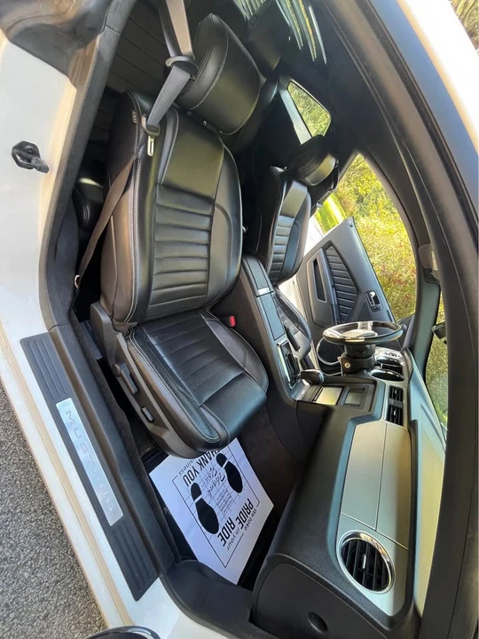2013 Ford S197 Mustang - Image 10 of 15