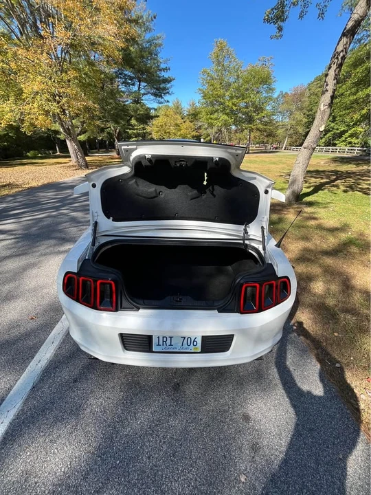 2013 Ford S197 Mustang - Image 8 of 15