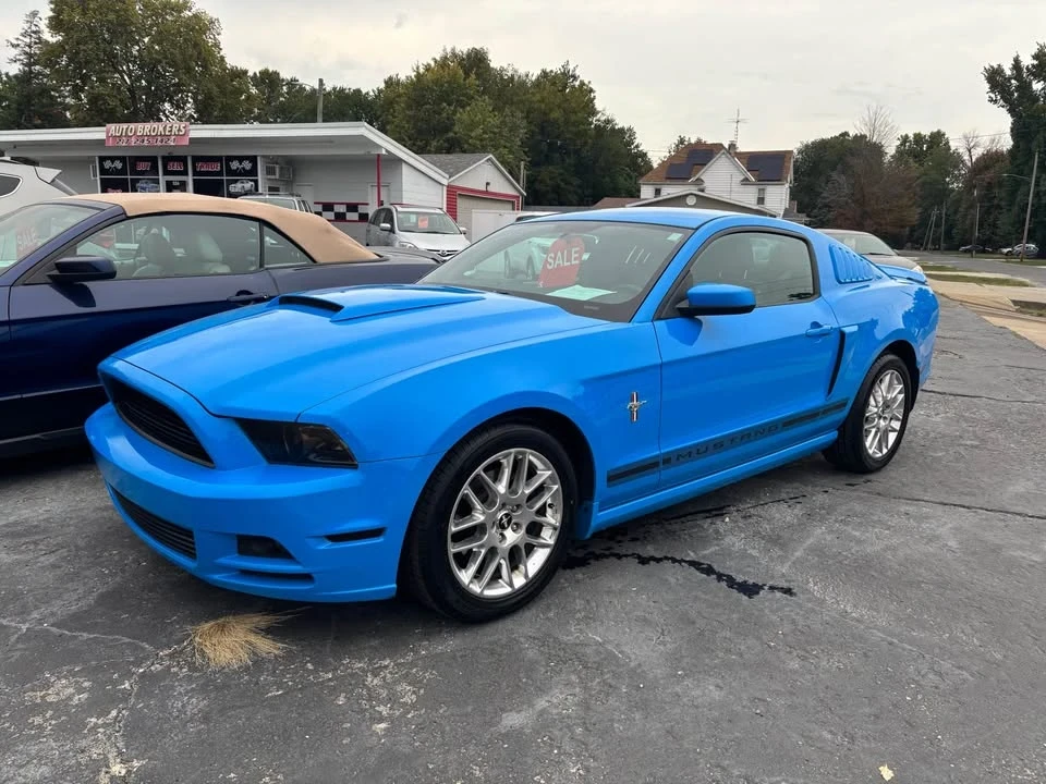 2013 Ford S197 Mustang - Image 2 of 8