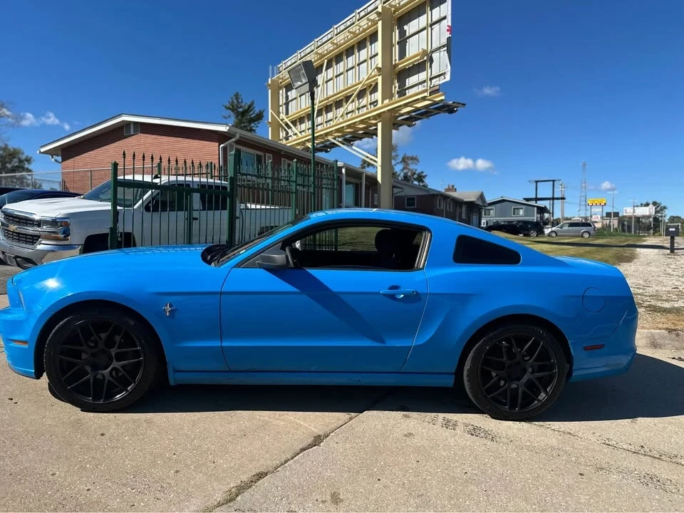 2013 Ford S197 Mustang - Image 5 of 15
