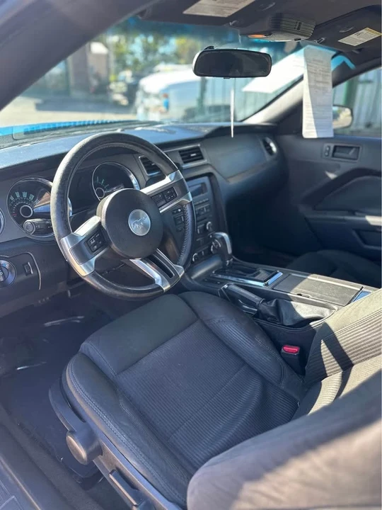 2013 Ford S197 Mustang - Image 11 of 15