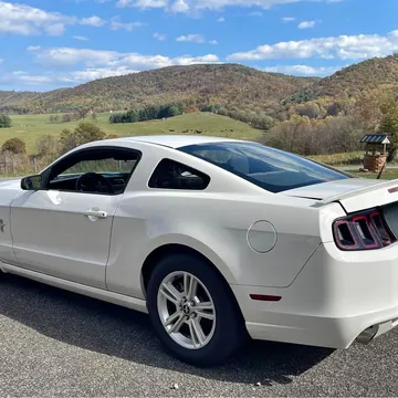 2013 Ford Mustang V6 Coupe