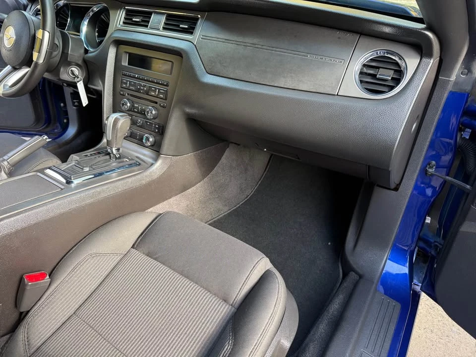2013 Ford S197 Mustang - Image 9 of 13