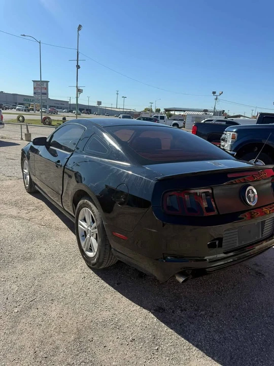 2013 Ford S197 Mustang - Image 8 of 13