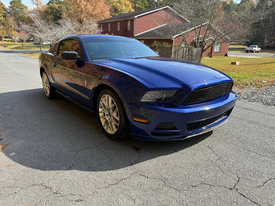 2013 Ford S197 Mustang - Image 3 of 13